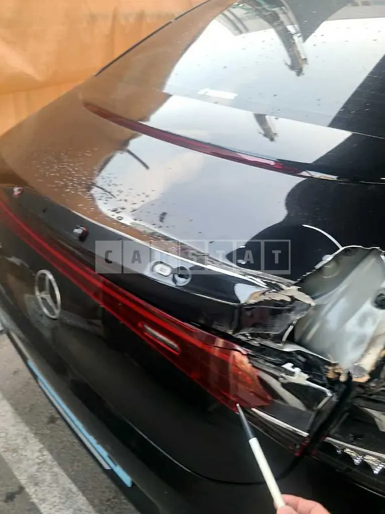 Photo 2 of 11: 2024 Mercedes-Benz EQE350 + — Korean insurance auction