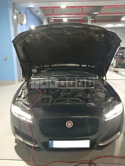 Photo 1 of 18: 2017 Jaguar XF 3.0d — Korean insurance auction