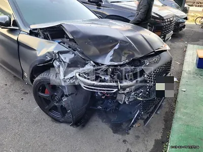 Photo 1 of 7: 2021 Genesis G70 3.3T — Korean insurance auction