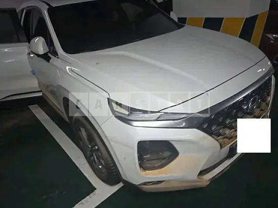 Photo 2 of 17: 2020 Hyundai Santa Fe — Korean insurance auction