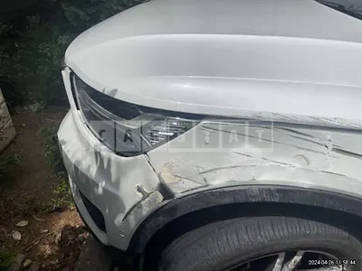 Photo 1 of 13: 2019 Volvo XC40T4 AWD — Korean insurance auction