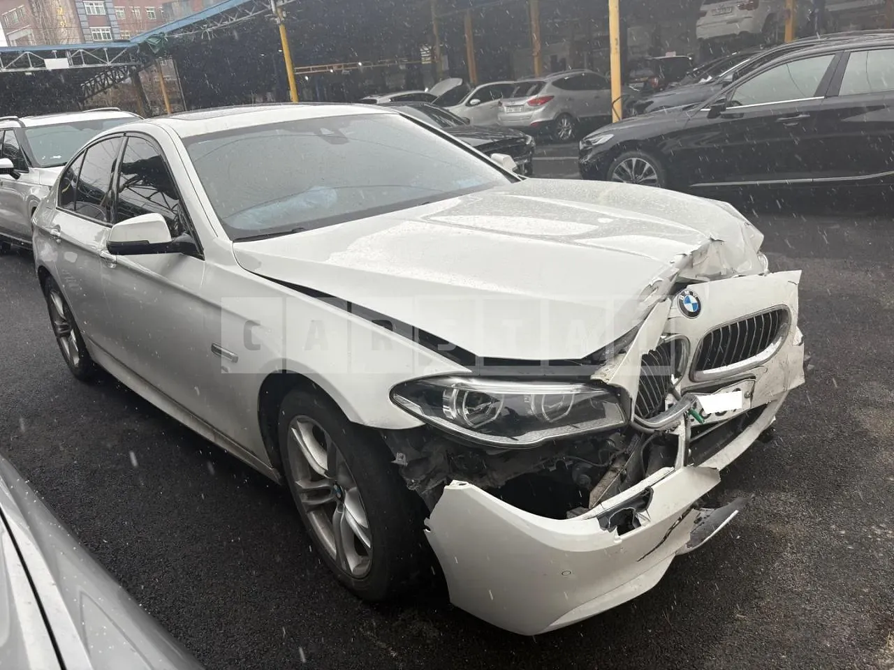 Photo 2 of 19: 2016 BMW 520d, VIN WBA5E5107GG210936 — Korean insurance auction