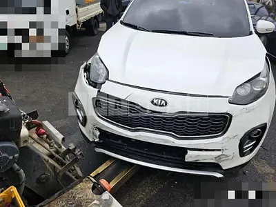 Photo 1 of 7: 2016 Kia Sportage 2.0 (4WD), VIN KNAPM813DGK074719 — Korean insurance auction
