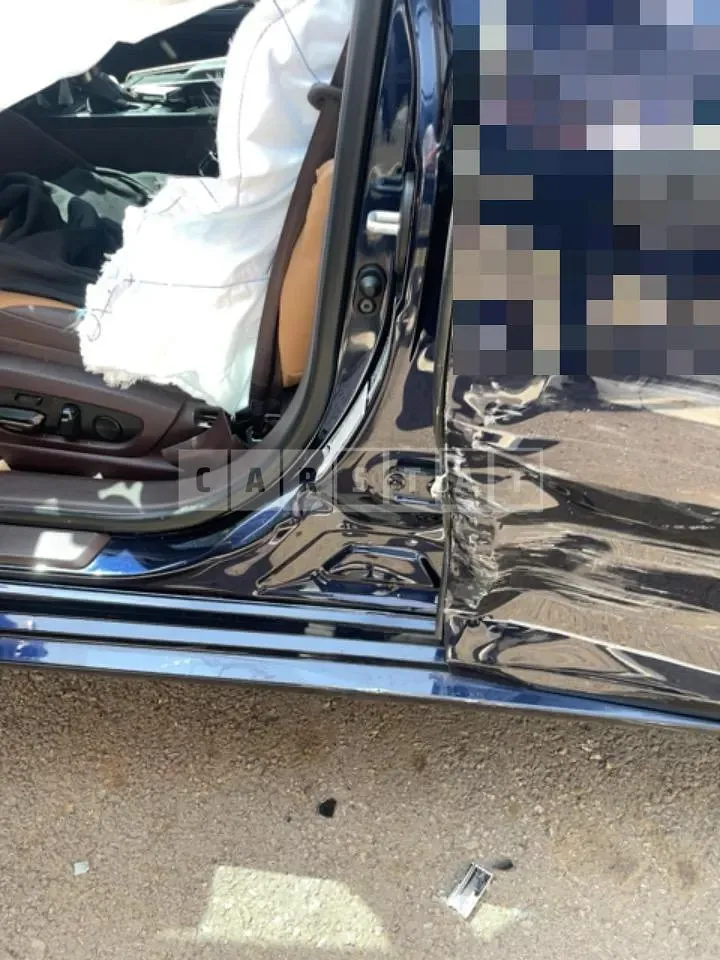 Photo 2 of 24: 2020 Lexus ES300h, VIN JTHB21B13L2083185 — Korean insurance auction