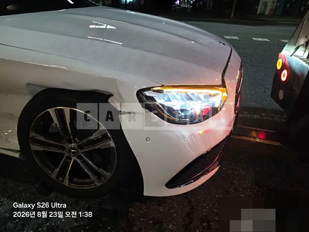 Photo 2 of 10: 2023 Mercedes-Benz E250 — Korean insurance auction