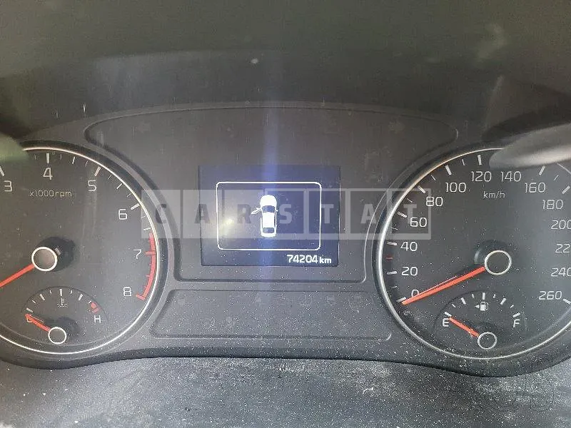 Photo 2 of 13: 2016 Kia K5, VIN KNAGX411BGA085388 — Korean insurance auction