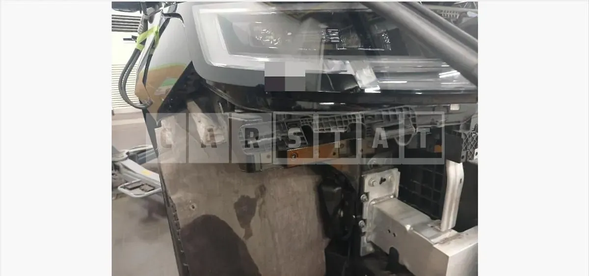 Photo 2 of 6: 2023 Land Rover (parts) Range Rover Headlamp — Korean insurance auction
