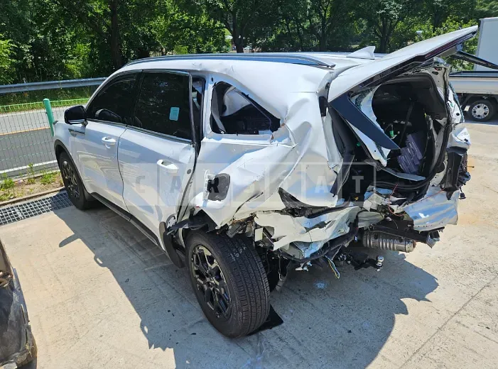 Photo 2 of 24: 2024 Kia Sorento — Korean insurance auction