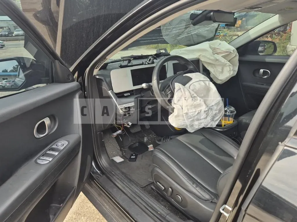 Photo 2 of 14: 2021 Hyundai IONIQ 5 Long Range — Korean insurance auction