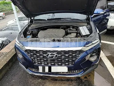 Photo 1 of 6: 2018 Hyundai Calm Santa Fe 2.0 — Korean insurance auction