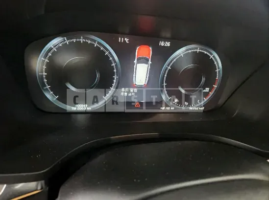 Photo 2 of 9: 2020 Volvo V60CCT5 AWD — Korean insurance auction