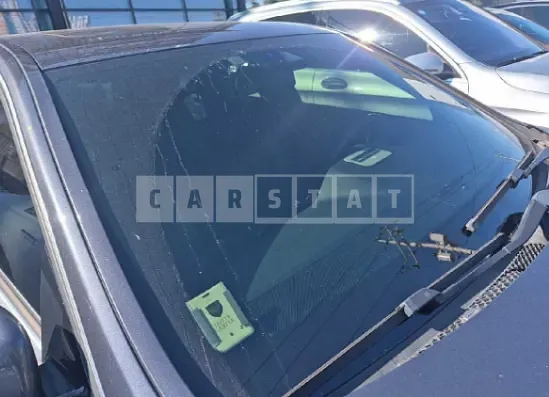 Photo 2 of 17: 2016 Mercedes-Benz E 200 — Korean insurance auction
