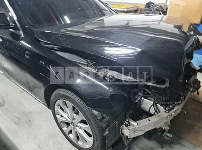 Photo 1 of 13: 2020 Mercedes-Benz E300, VIN WDDZF4KB0LA727378 — Korean insurance auction