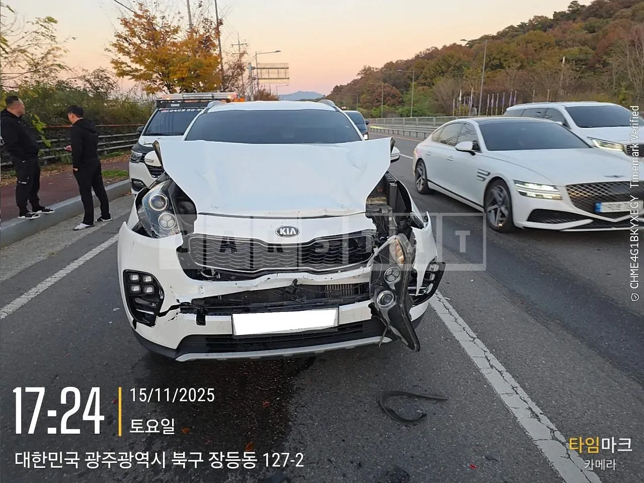 Photo 2 of 9: 2017 Kia Sportage, VIN KNAP6815GJK359178 — Korean insurance auction