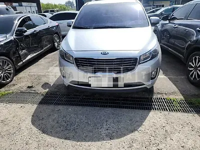 Photo 1 of 8: 2014 Kia Carnival, VIN KNHMF37ABFS014370 — Korean insurance auction