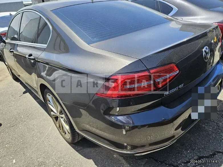 Photo 2 of 14: 2018 Volkswagen Passat GT 2.0 TDI 4MOTION — Korean insurance auction