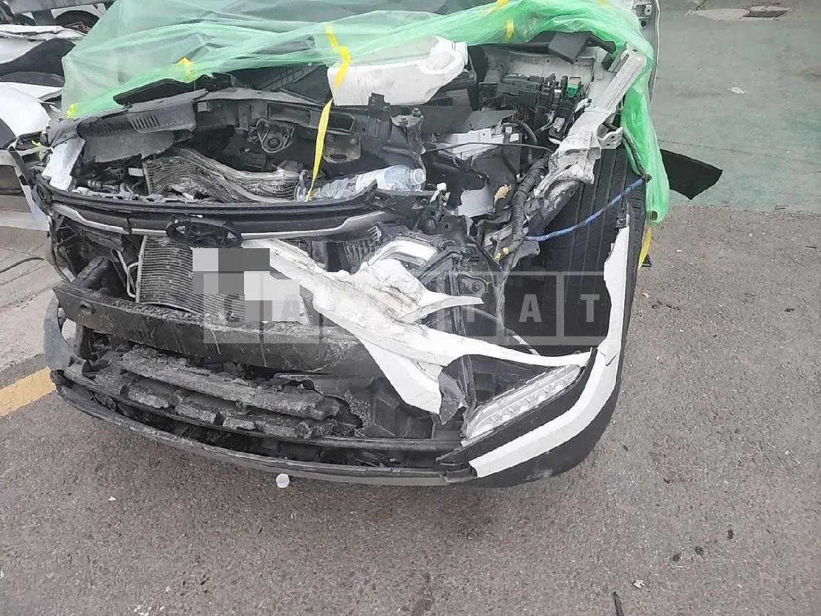 Photo 2 of 18: 2018 Hyundai Tucson TL 2.0, VIN KMHJ381ABJU703705 — Korean insurance auction