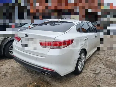 Photo 1 of 11: 2016 Kia K5 2.0, VIN KNAGX411BGA052255 — Korean insurance auction