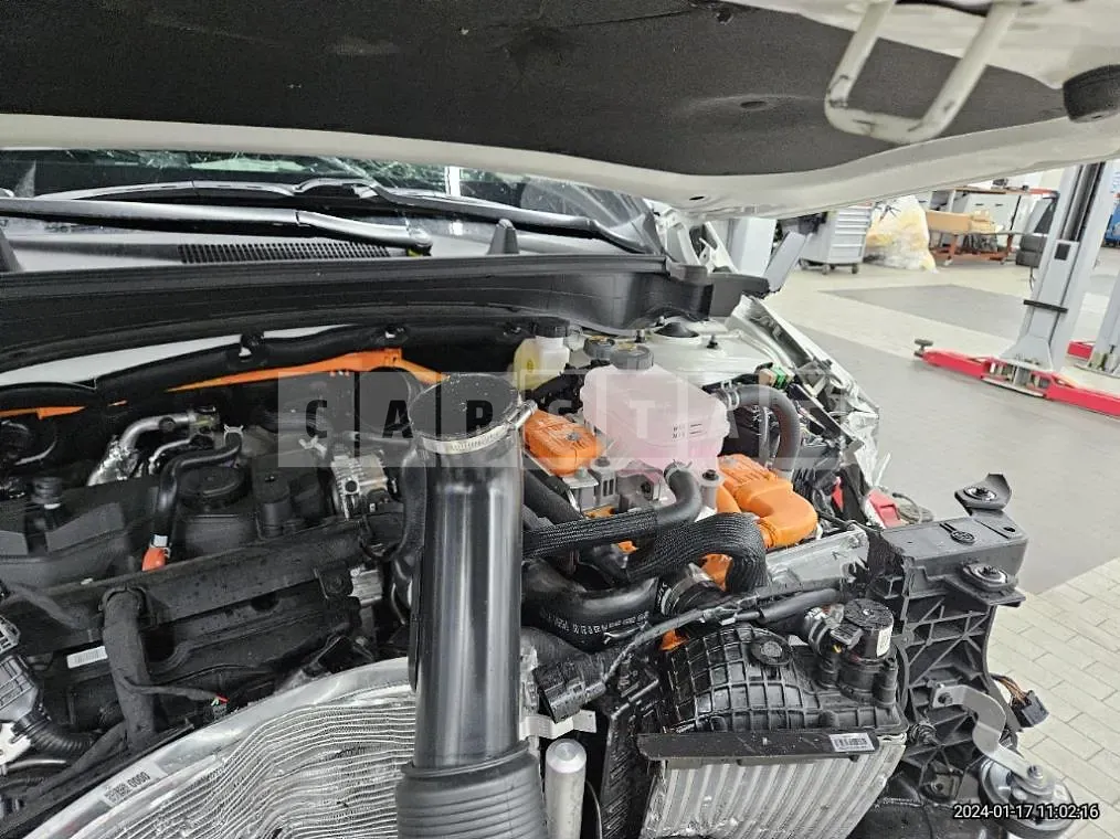Photo 2 of 24: 2023 Kia Sportage 1.6 (Hybrid) 4WD, VIN KNAPX81GDPK084253 — Korean insurance auction