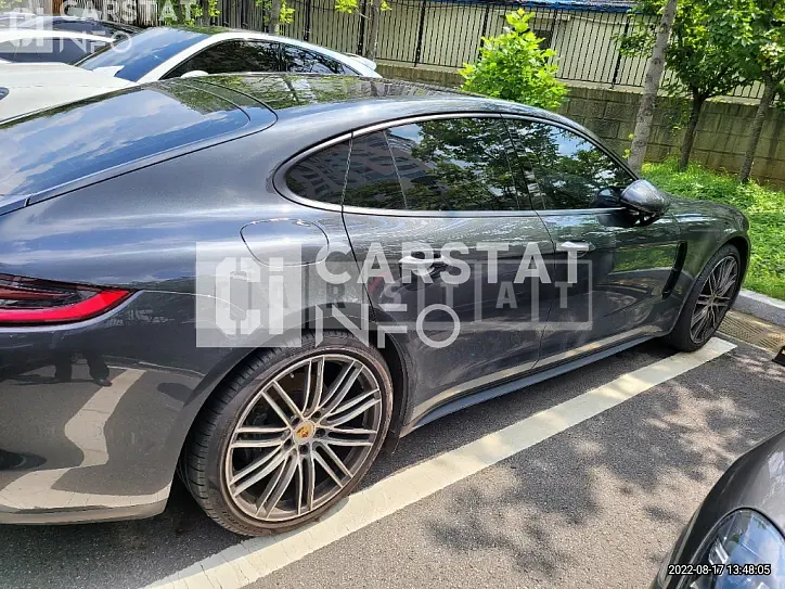Photo 2 of 25: 2018 Porsche Bok -Sorsch Panamera 4 — Korean insurance auction