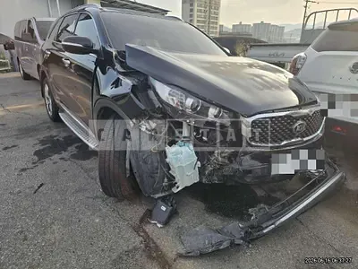 Photo 1 of 19: 2015 Kia Sorento — Korean insurance auction