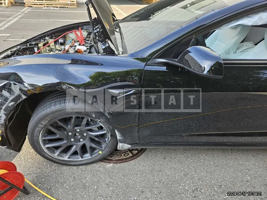 Photo 2 of 13: 2024 Tesla Model 3 Long Range — Korean insurance auction