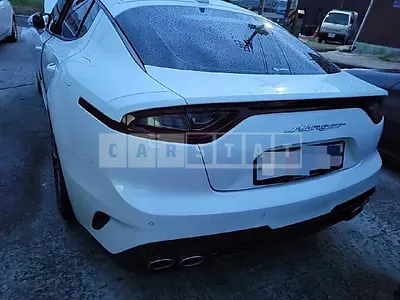 Photo 1 of 10: 2019 Kia Stinger, VIN KNAE351ABKS058699 — Korean insurance auction