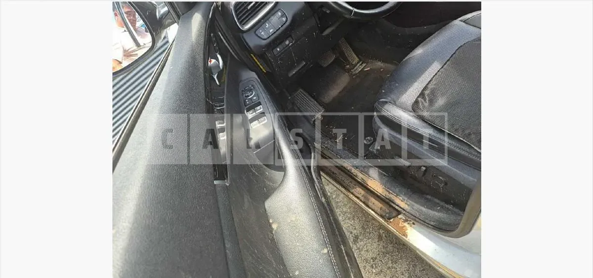 Photo 2 of 21: 2019 Kia Sorento 2.0 — Korean insurance auction