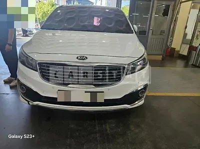 Photo 1 of 22: 2018 Kia Carnivals — Korean insurance auction