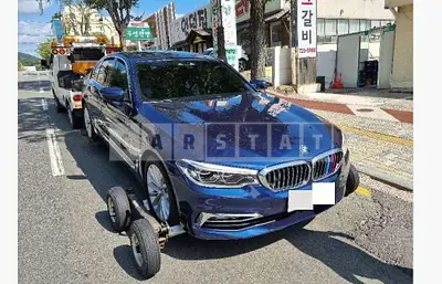 Photo 1 of 48: 2018 BMW 520d — Korean insurance auction