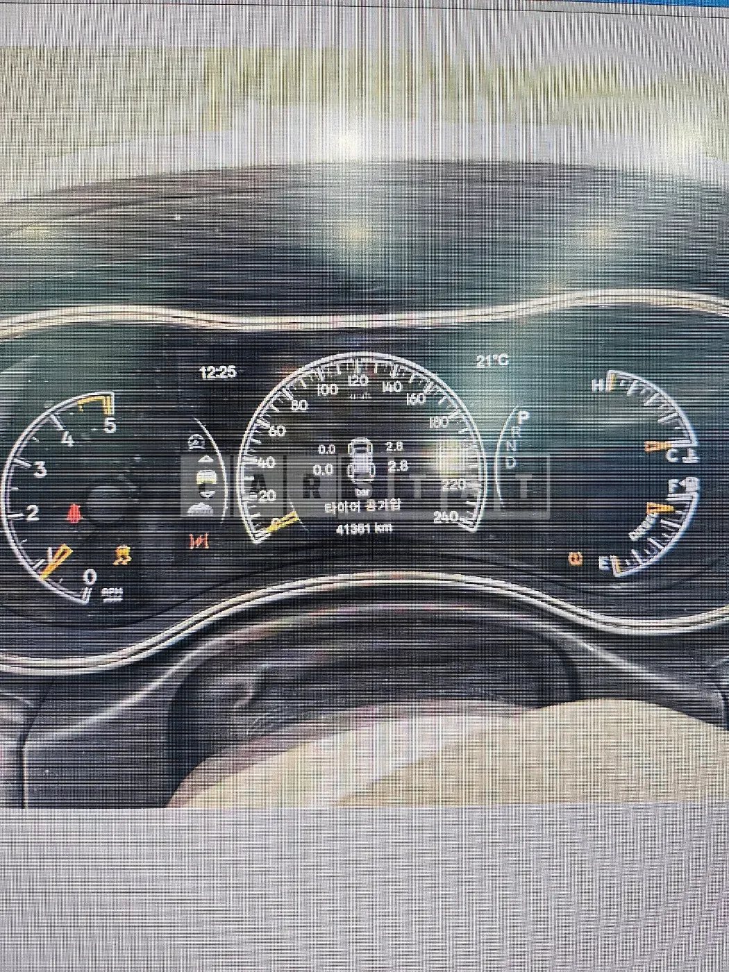 Photo 2 of 10: 2018 Jeep Straw Grand Cherokee — Korean insurance auction