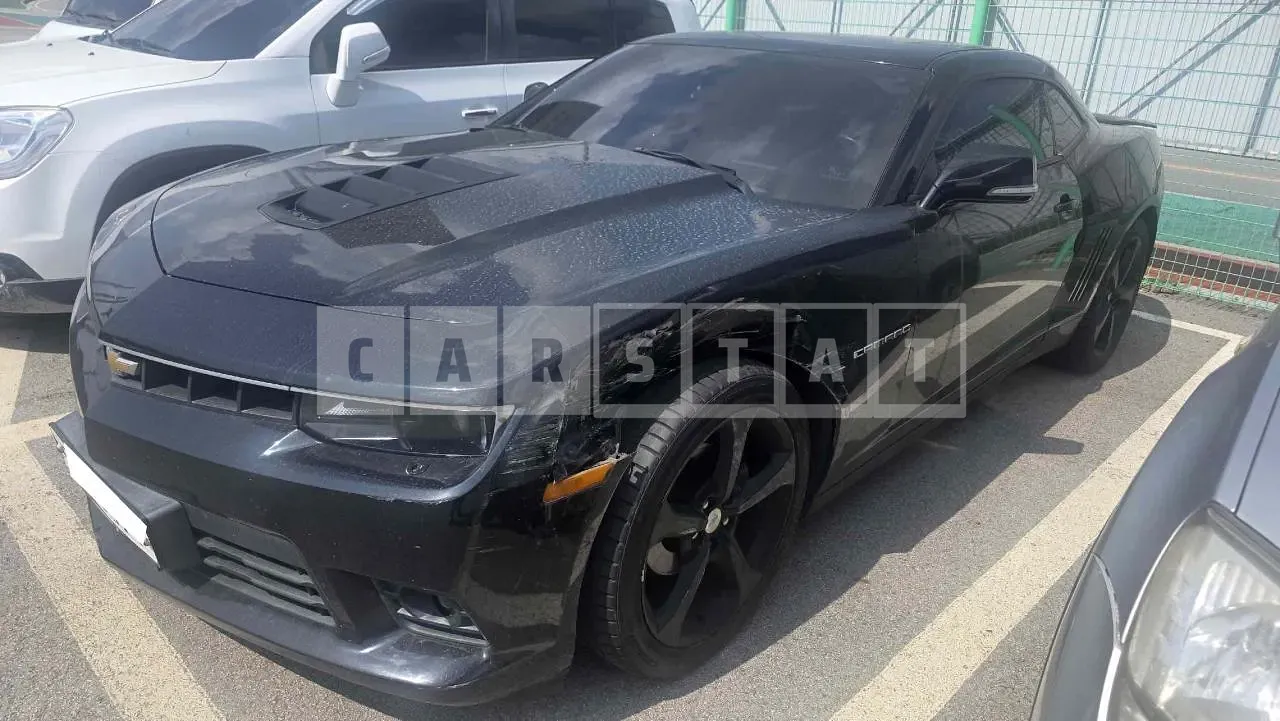 Photo 2 of 12: 2015 Chevrolet Camaro, VIN 2G1F91E35F9255100 — Korean insurance auction