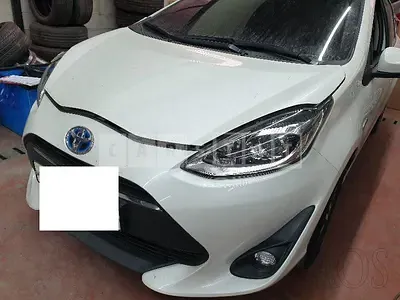 Photo 1 of 23: 2019 Toyota Prius C — Korean insurance auction