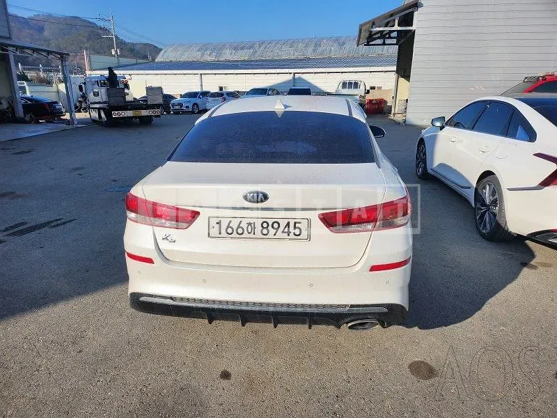 Photo 2 of 14: 2020 Kia K5, VIN KNAGT416BLA388592 — Korean insurance auction