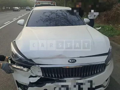 Photo 1 of 11: 2017 Kia K7 — Korean insurance auction