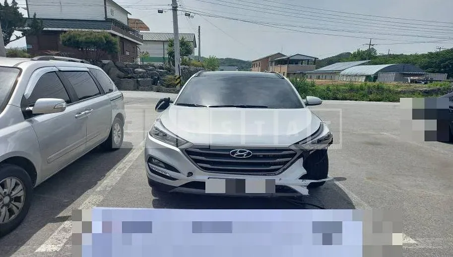 Photo 2 of 64: 2016 Hyundai Tucson TL 2.0 4WD — Korean insurance auction