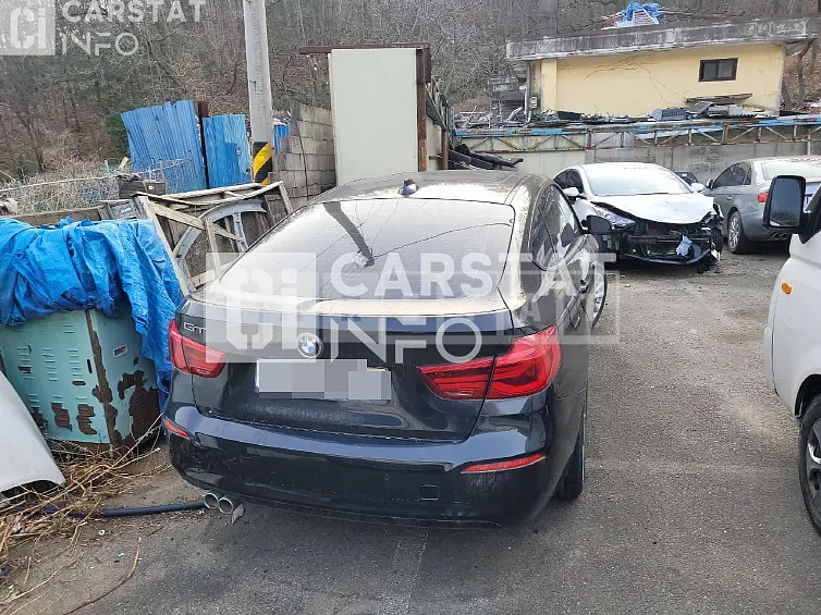 Photo 2 of 5: 2017 BMW 320d Gran Turismo, VIN WBA8T3104HG802237 — Korean insurance auction