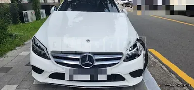Photo 1 of 15: 2018 Mercedes-Benz C220 d — Korean insurance auction