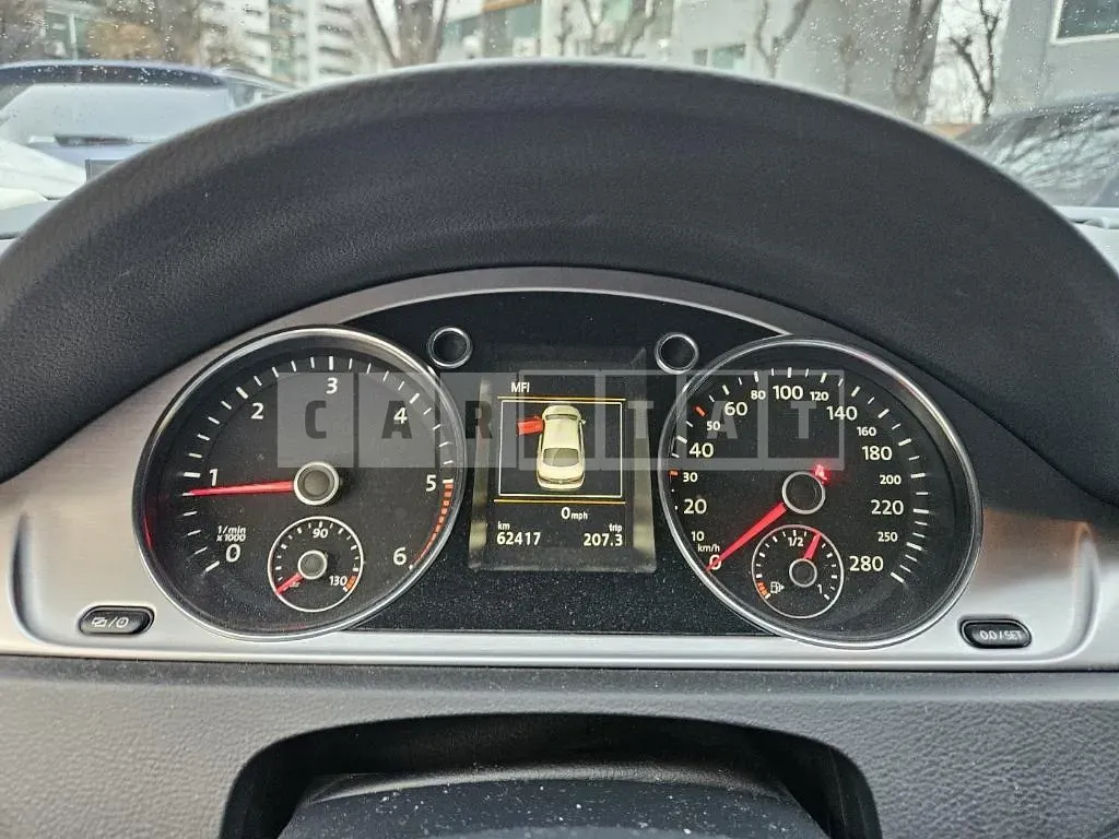 Photo 2 of 16: 2015 Volkswagen CC 2.0 TDI BMT, VIN WVWZZZ3CZGE506257 — Korean insurance auction