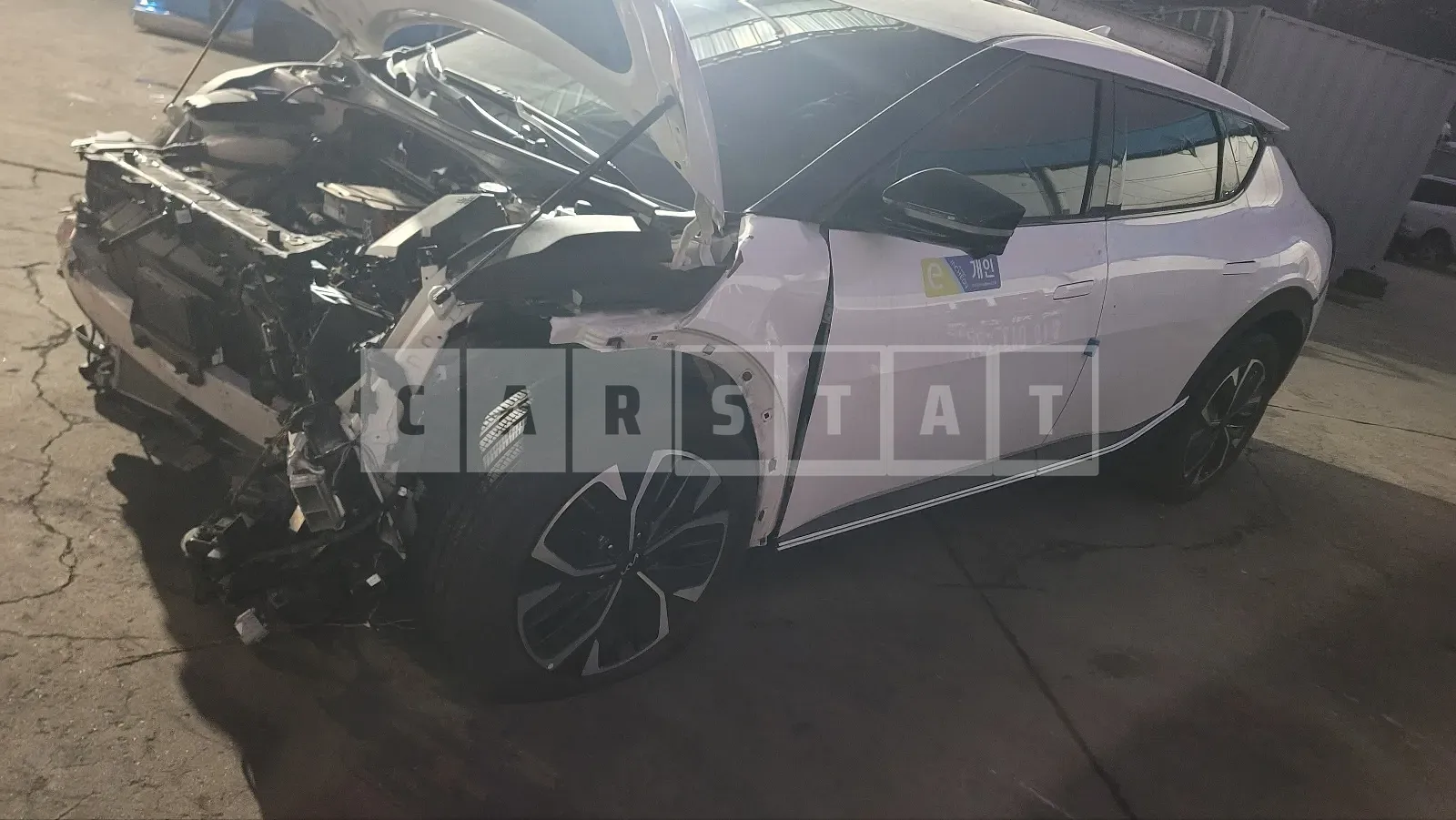 Photo 2 of 9: 2022 Kia EV6 — Korean insurance auction