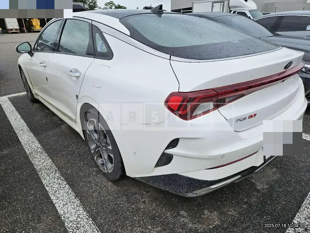 Photo 2 of 19: 2020 Kia K5 2.0 — Korean insurance auction