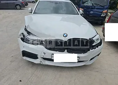 Photo 1 of 13: 2017 BMW 520d — Korean insurance auction