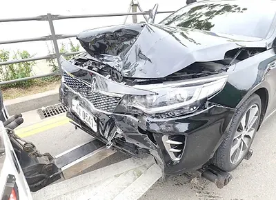 Photo 1 of 17: 2016 Kia K5, VIN KNAGU411BGA072716 — Korean insurance auction