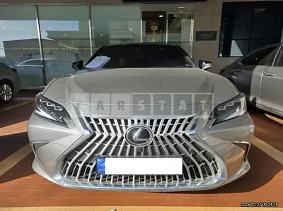 Photo 1 of 19: 2026 Lexus ES300h — Korean insurance auction