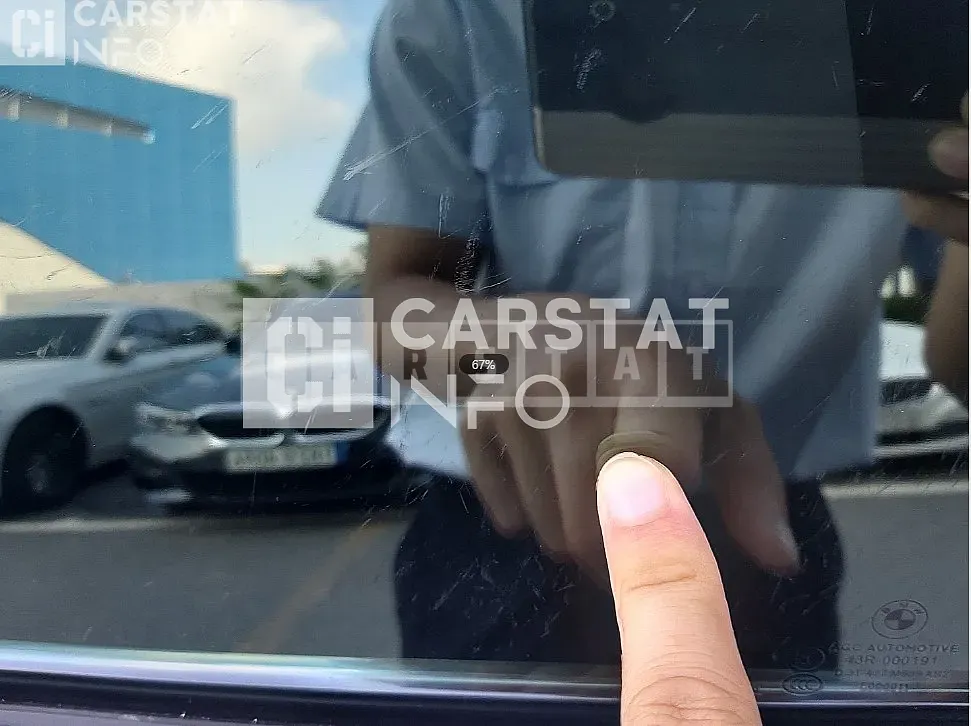 Photo 2 of 23: 2018 BMW 530i — Korean insurance auction