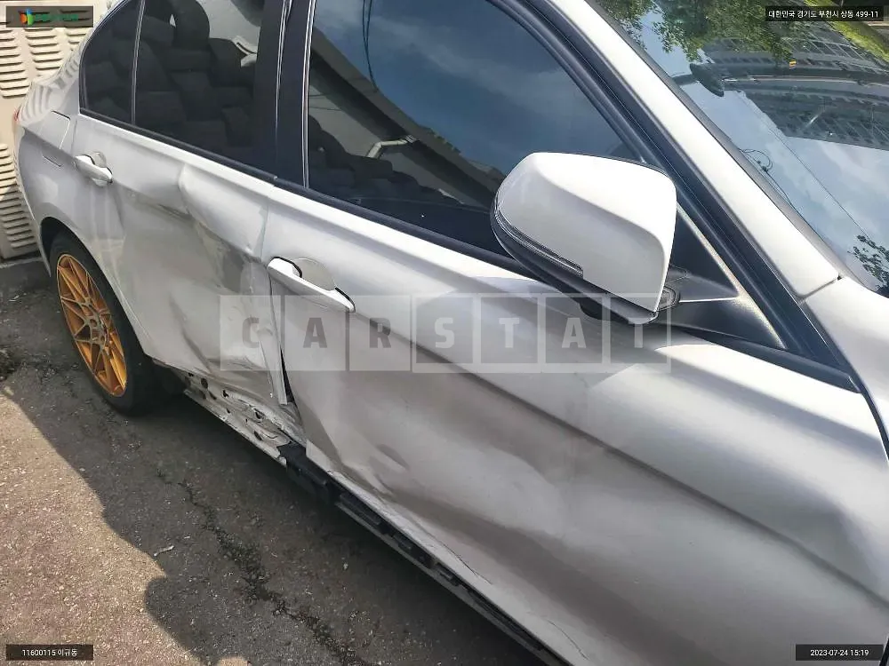 Photo 2 of 16: 2015 BMW 320d, VIN WBA3D3107FK471073 — Korean insurance auction