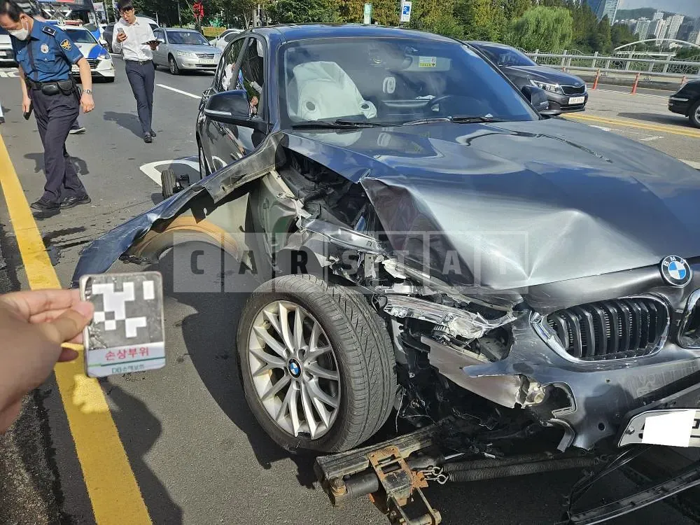 Photo 2 of 16: 2016 BMW 118d, VIN WBA1S5105G5D23340 — Korean insurance auction