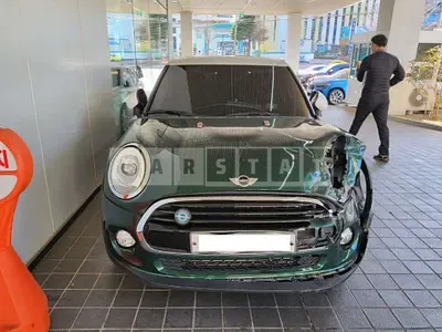 Photo 1 of 19: 2017 MINI Cooper D Five-Door, VIN WMWXT3106H2G00740 — Korean insurance auction