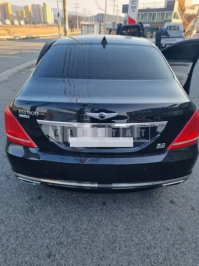 Photo 1 of 11: 2017 Genesis EQ900 — Korean insurance auction