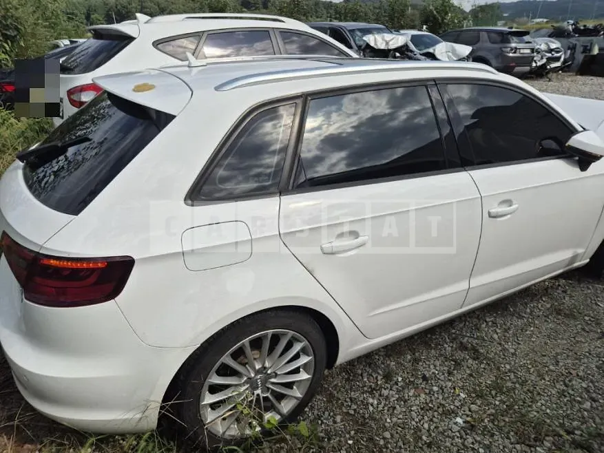 Photo 2 of 7: 2016 Audi A3 Sportback 35 TDI — Korean insurance auction